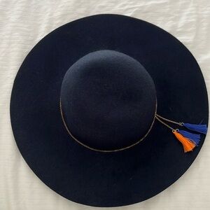 Galeries Lafayette Hat